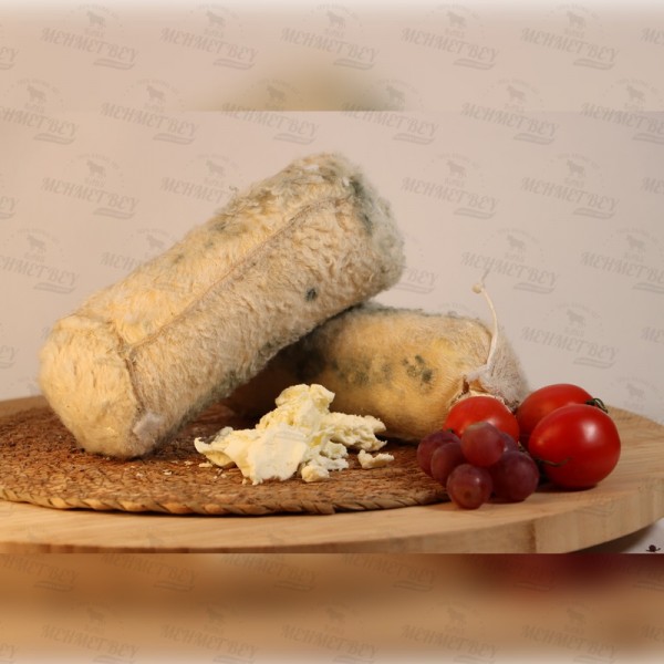 Erzincan Deri Tulum Peyniri (1.3-1.5 Kg) – Geleneksel, Zengin Lezzet ve Doğal Aromalar Erzincan Deri Tulum Peyniri (1.3-1.5 Kg) – Geleneksel, Zengin Lezzet ve Doğal Aromalar