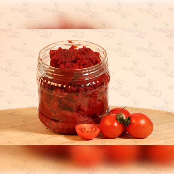 Domates Salçası  Doğal ve Katkısız  – Sofralarınıza Efsane Lezzet